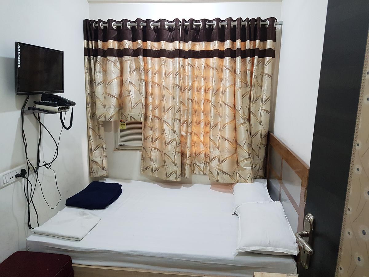 Jimmy Guest House Kolkata Eksteriør bilde